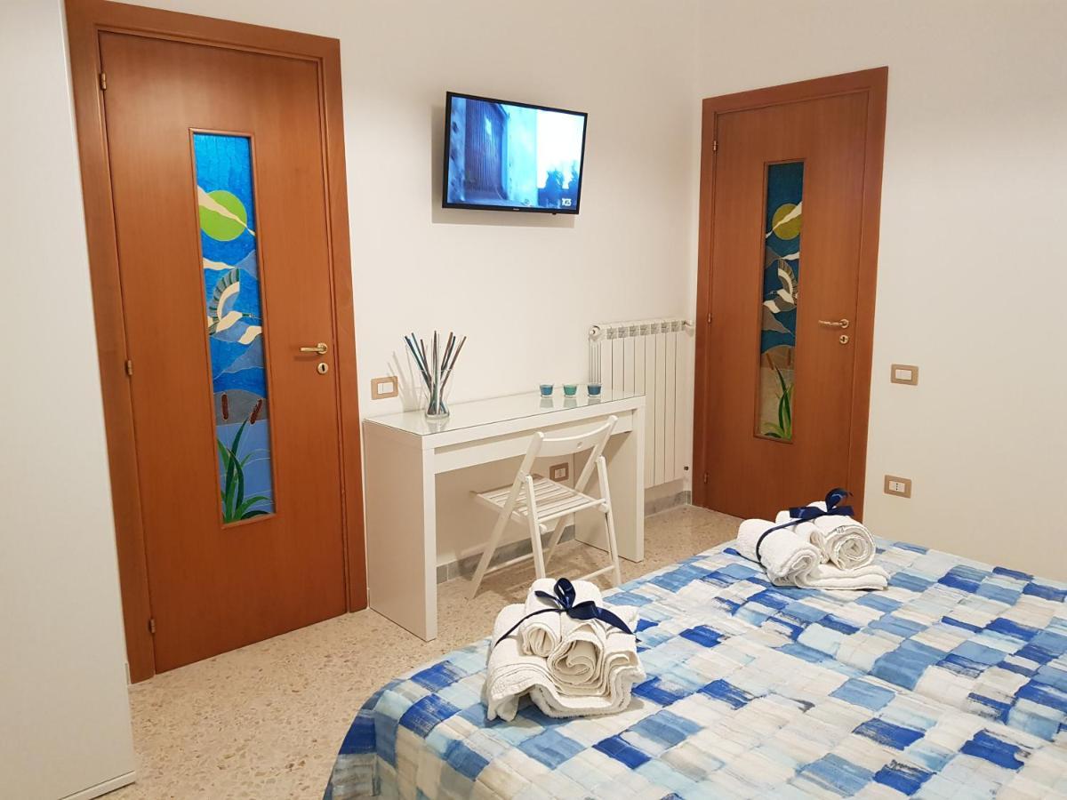 Barone Blu Bed and Breakfast Salerno Esterno foto