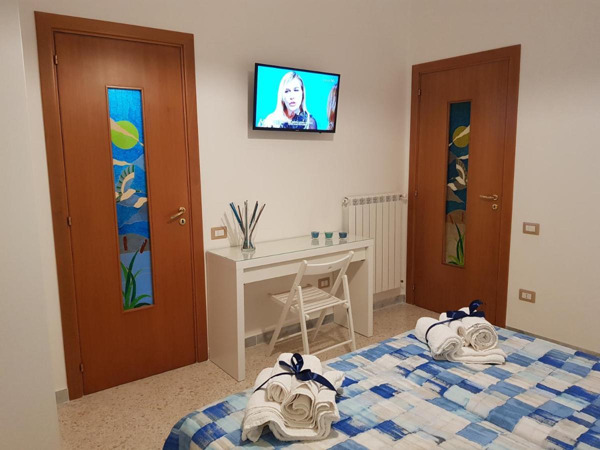 Barone Blu Bed and Breakfast Salerno Esterno foto